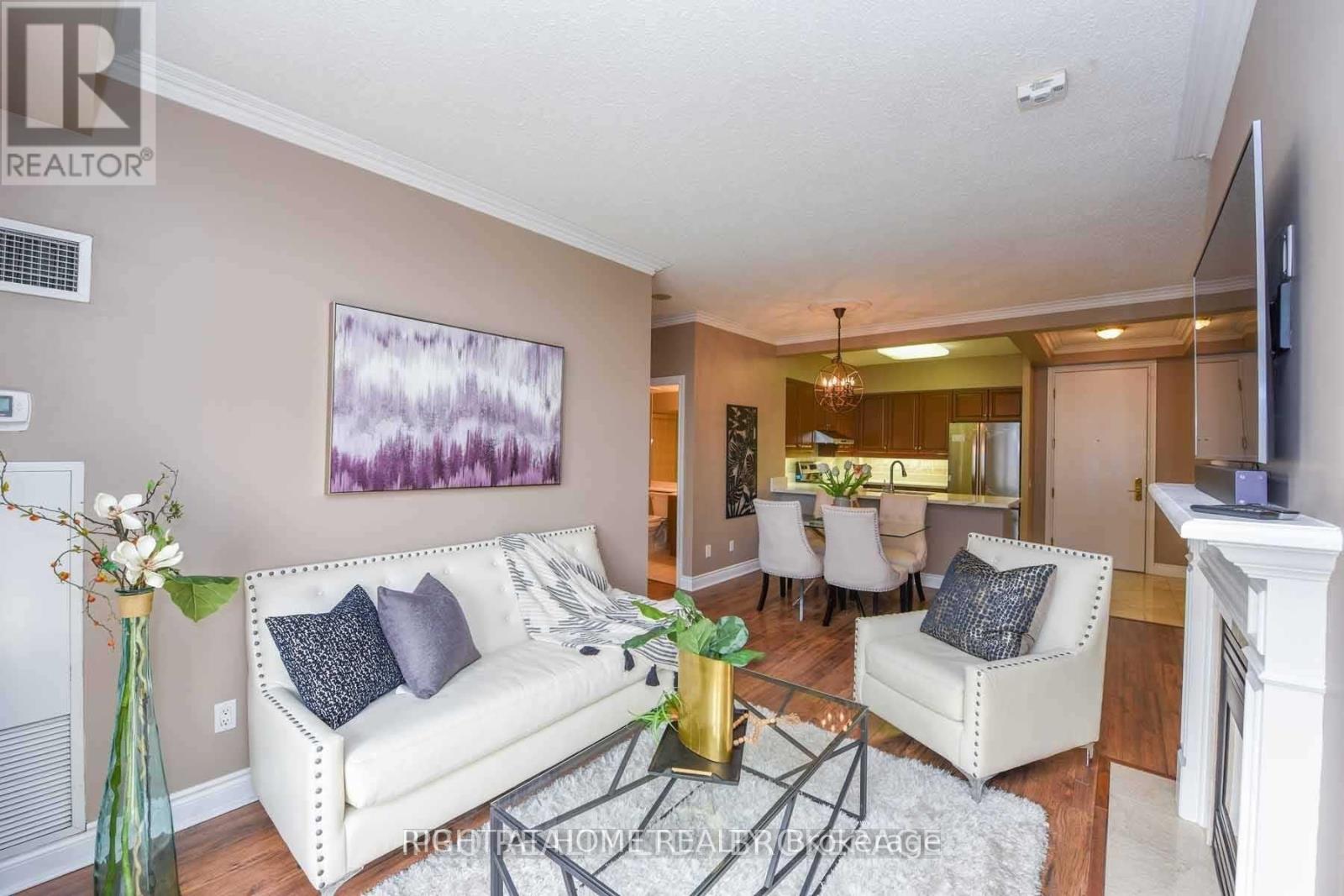 2607 - 35 Kingsbridge Garden Circle, Mississauga, Ontario  L5R 3Z5 - Photo 12 - W12401170