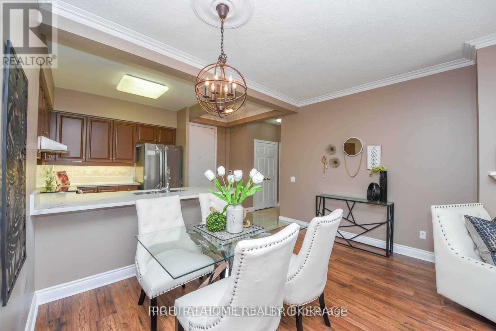 2607 - 35 Kingsbridge Garden Circle, Mississauga, Ontario  L5R 3Z5 - Photo 4 - W12401170