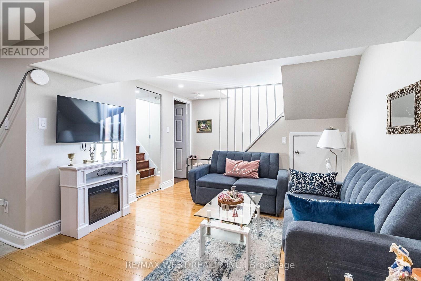 Bsmt - 24 Clarion Road, Toronto, Ontario  M9R 3Y5 - Photo 11 - W12401172