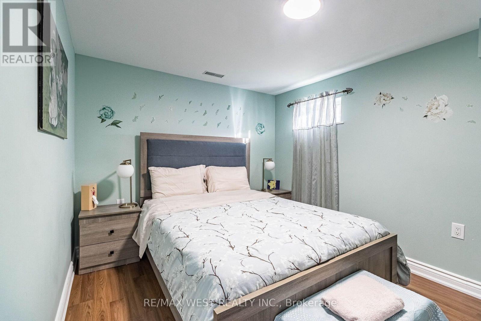 Bsmt - 24 Clarion Road, Toronto, Ontario  M9R 3Y5 - Photo 17 - W12401172