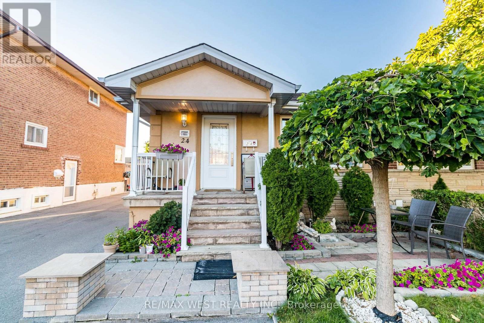 Bsmt - 24 Clarion Road, Toronto, Ontario  M9R 3Y5 - Photo 3 - W12401172