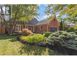 1368 MONKS PASSAGE, Oakville, Ontario