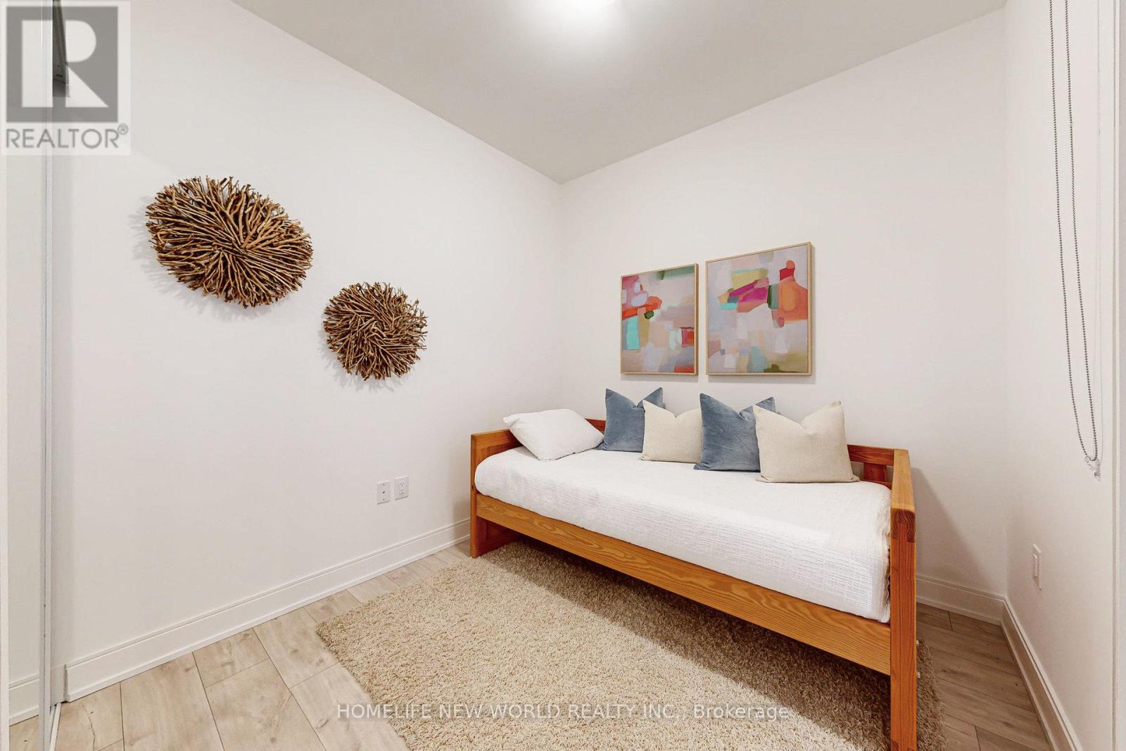 204 - 65 Annie Craig Drive, Toronto (Mimico), Ontario  M8V 0G3 - Photo 7 - W12401240