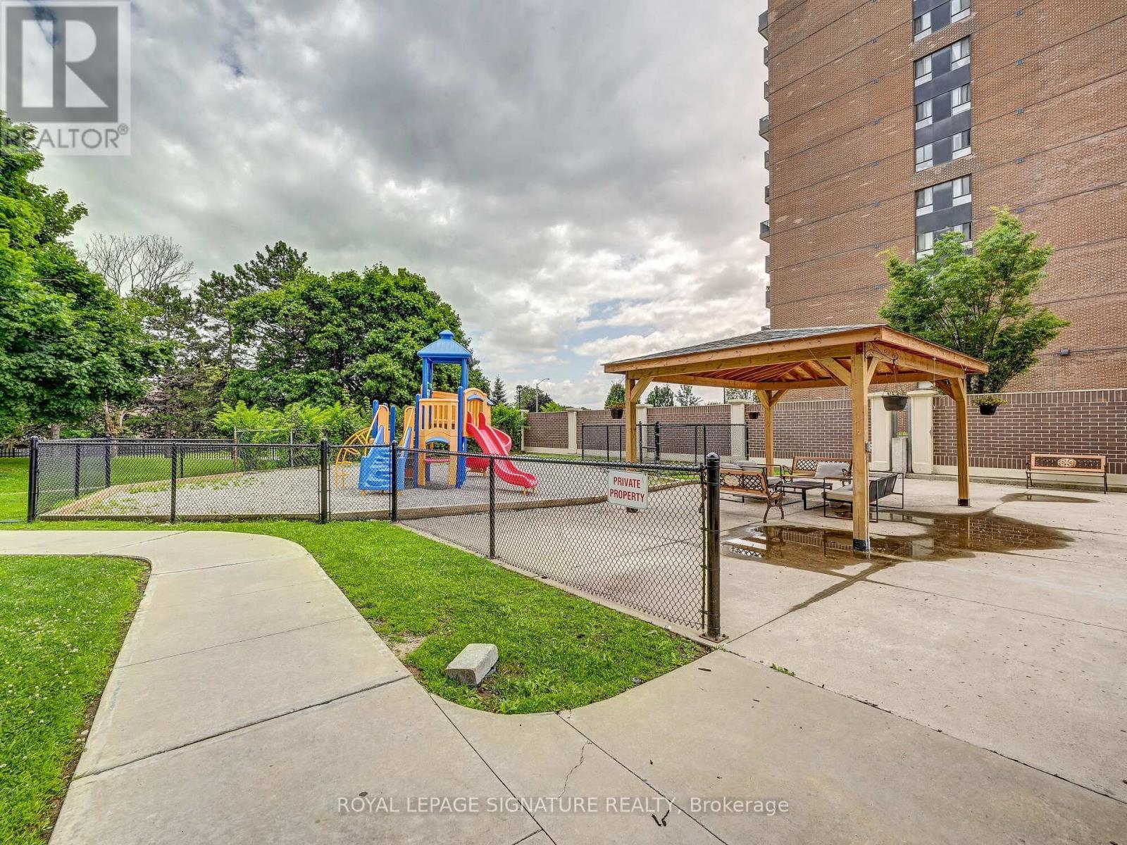 1411 - 4 Lisa Street, Brampton, Ontario  L6T 4B6 - Photo 23 - W12401256