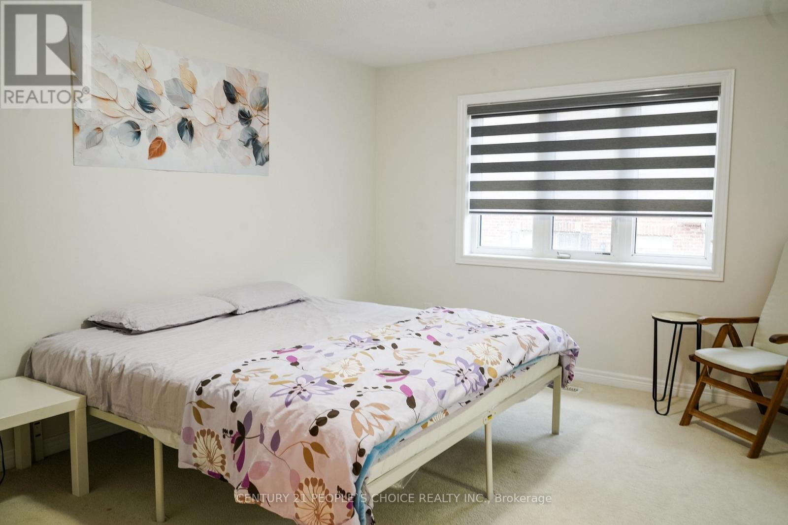 4 Kempsford Crescent, Brampton, Ontario  L7A 4M6 - Photo 8 - W12401265