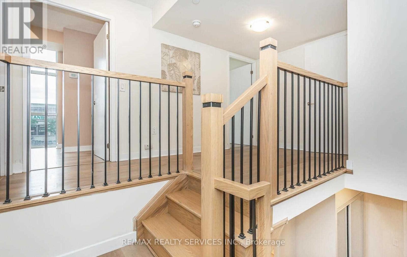 104 - 3975 Grand Park Drive, Mississauga, Ontario  L5B 0K4 - Photo 13 - W12401292