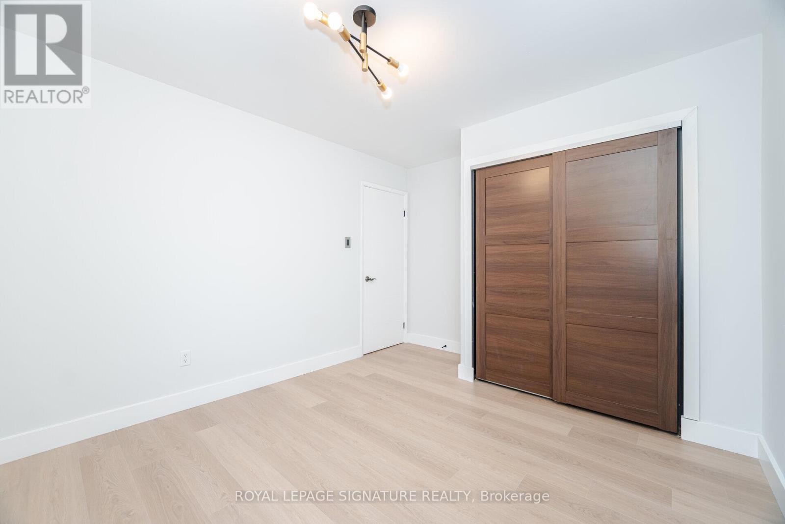 85 - 1055 Shawnmarr Road, Mississauga (Port Credit), Ontario  L5H 3V2 - Photo 20 - W12401294