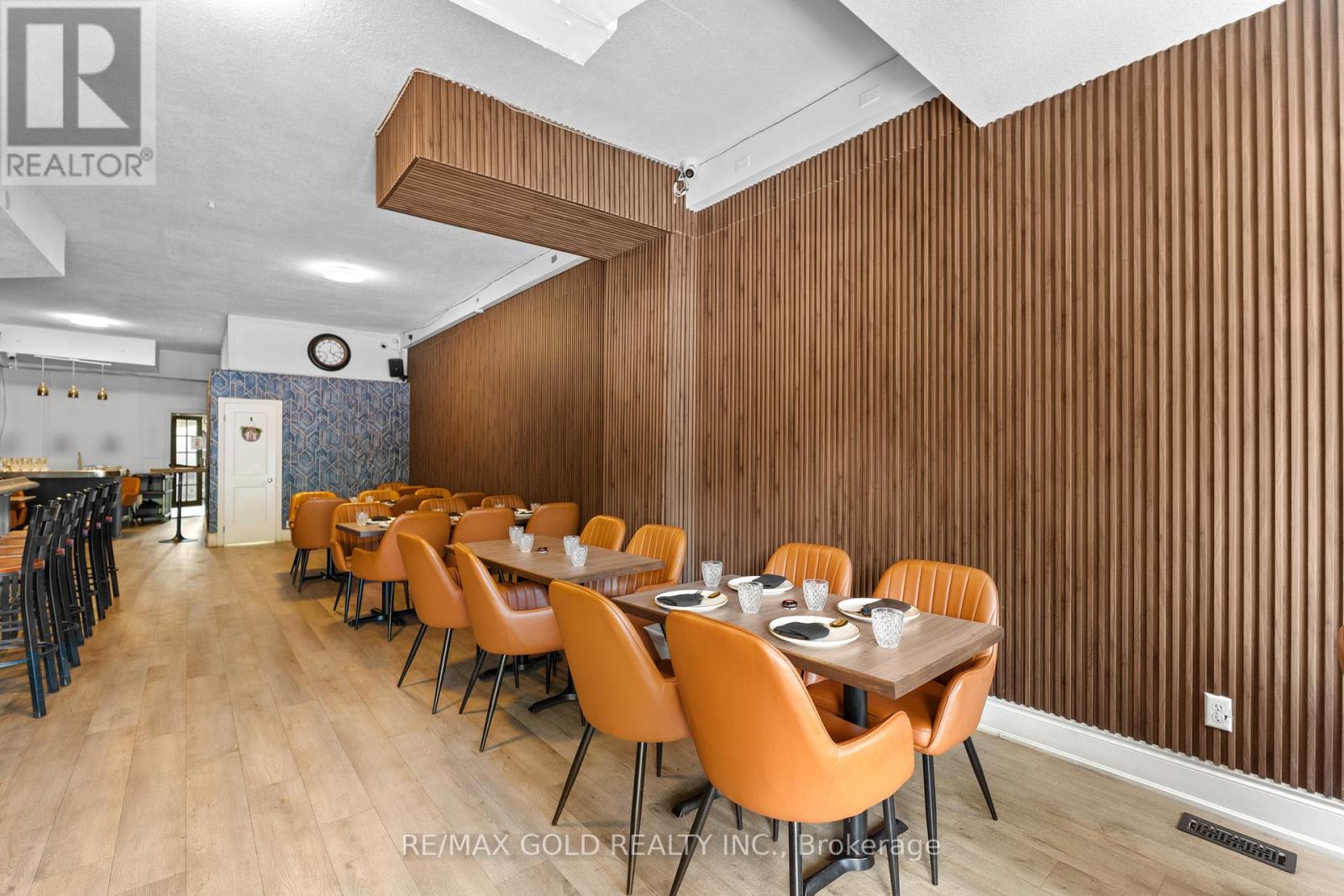 5899 Main Street, Niagara Falls, Ontario  L2G 5Z7 - Photo 18 - X12401178