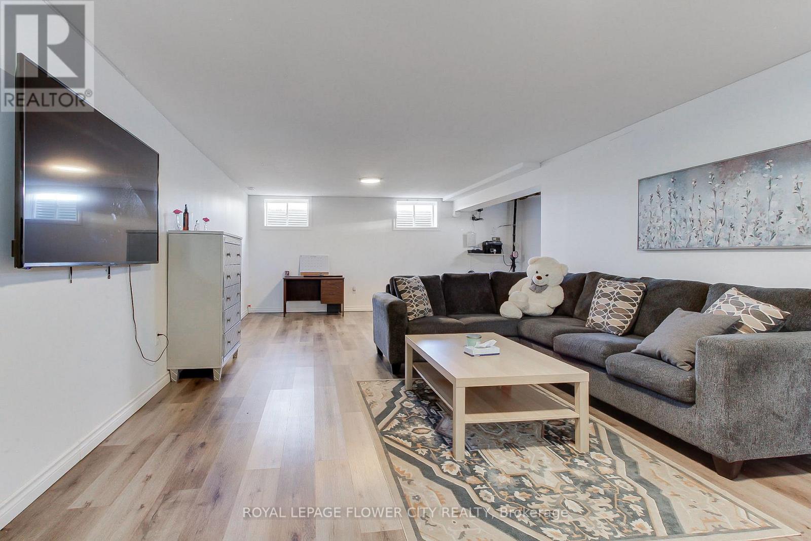 4161 White Road, Port Colborne, Ontario  L3B 5N7 - Photo 37 - X12401210
