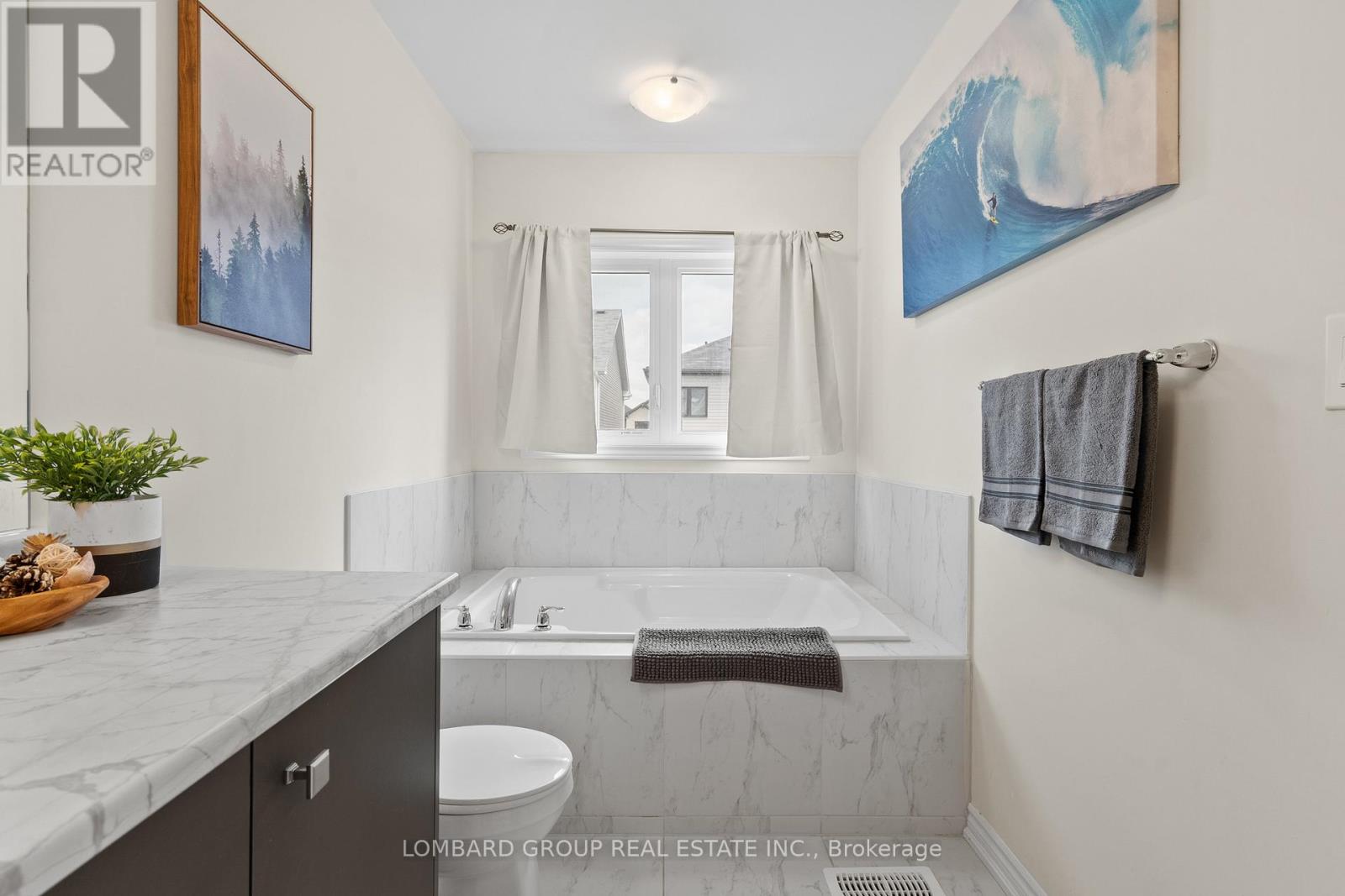 212 Vanilla Trail, Thorold, Ontario  L2V 0L3 - Photo 26 - X12401224