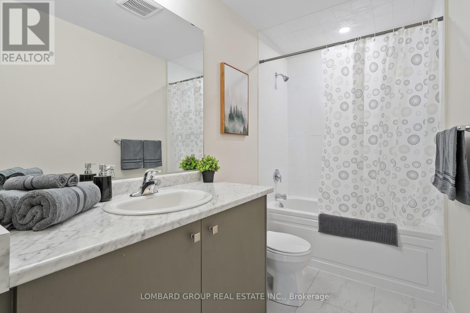 212 Vanilla Trail, Thorold, Ontario  L2V 0L3 - Photo 31 - X12401224