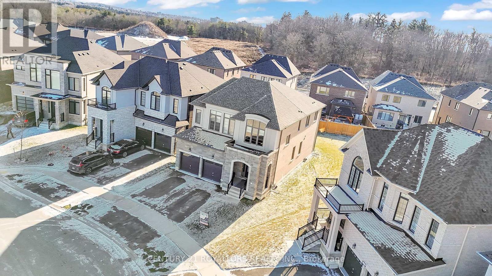 1000 Centennial Court, Woodstock (Woodstock - North), Ontario  N4T 0N8 - Photo 2 - X12401251