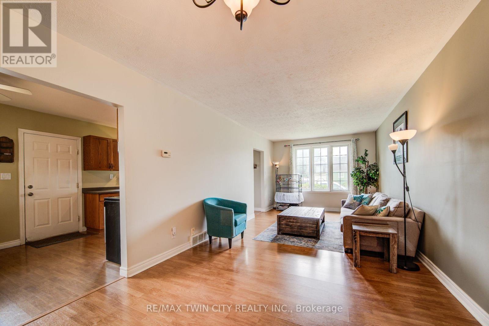 48 Albert Street E, Blandford-Blenheim (Plattsville), Ontario  N0J 1S0 - Photo 12 - X12401274