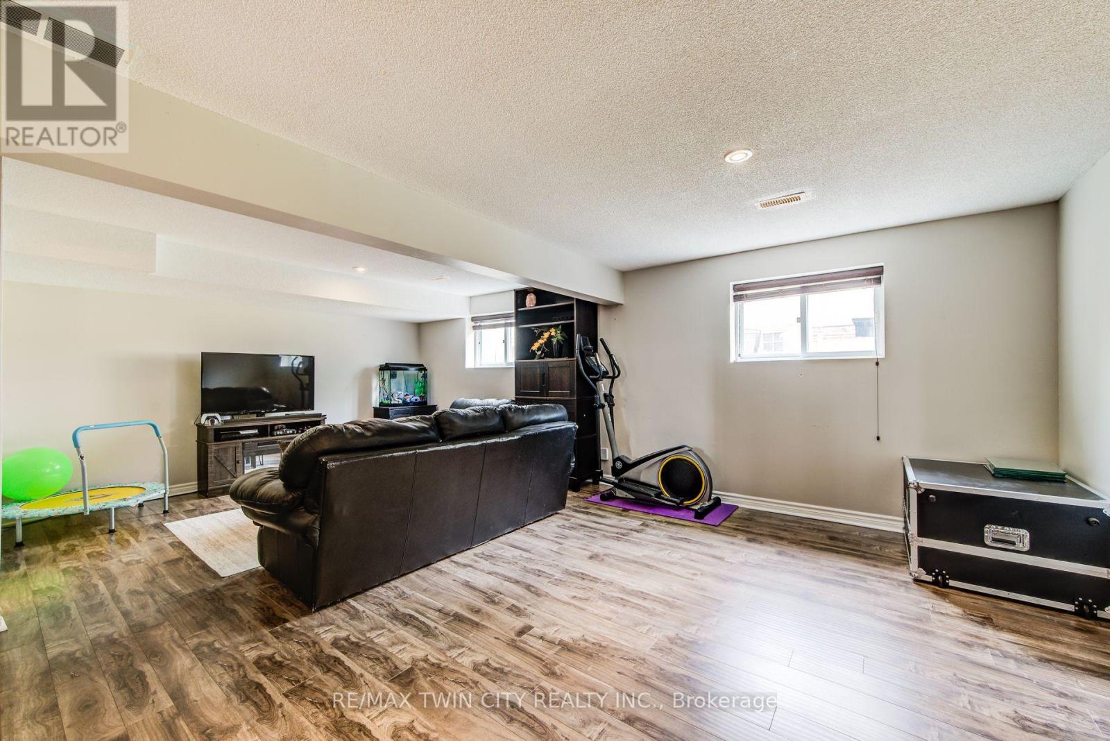 48 Albert Street E, Blandford-Blenheim (Plattsville), Ontario  N0J 1S0 - Photo 24 - X12401274