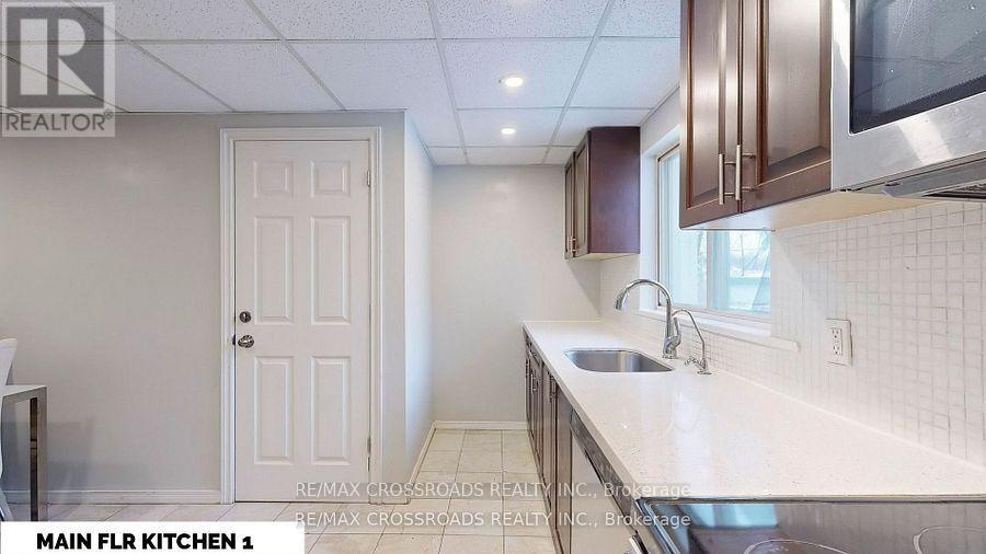 260 Connaught Avenue, Toronto, Ontario  M2M 1H5 - Photo 10 - C12400756