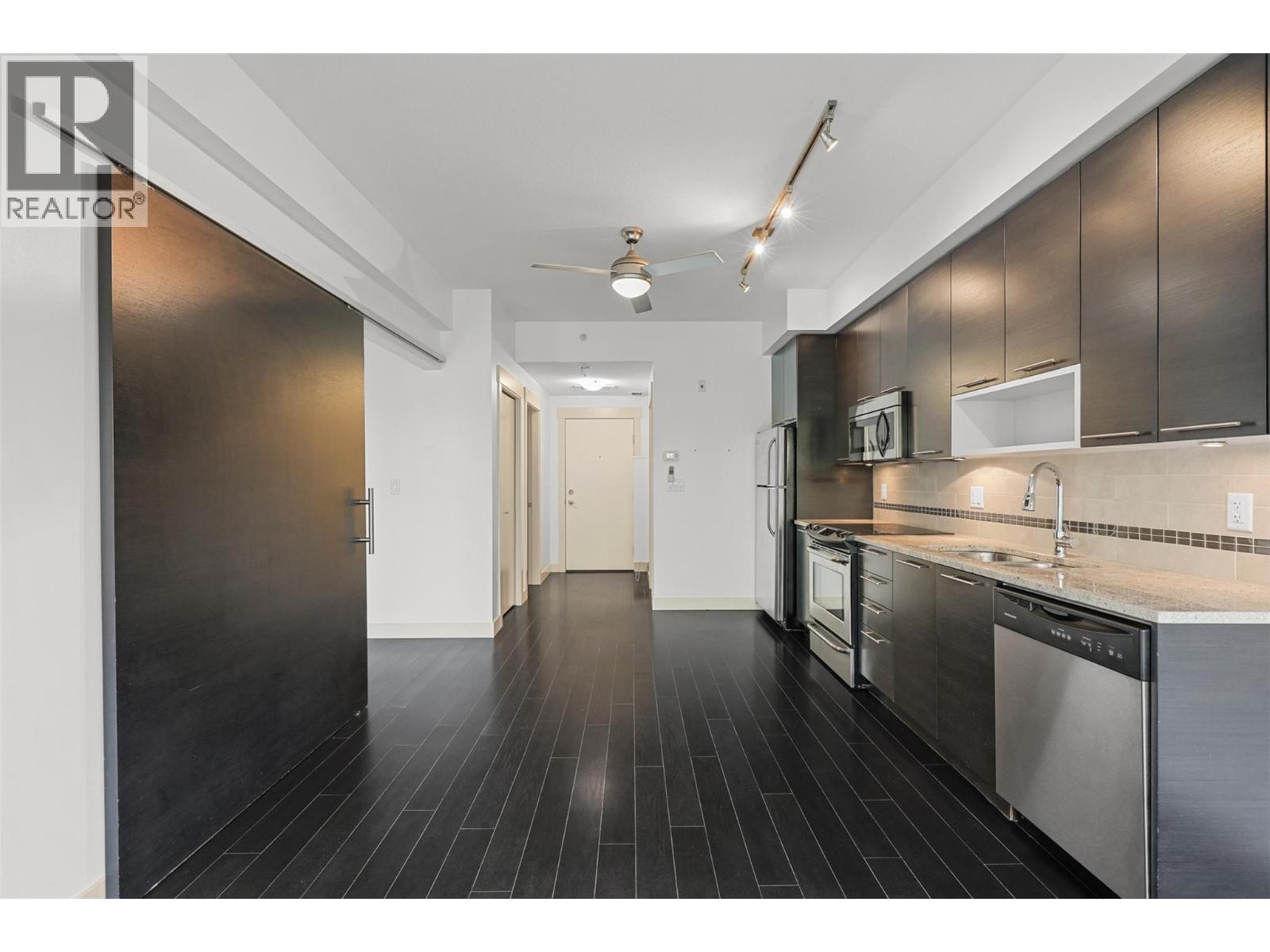 1030 Talasa Way Unit# 2411, Kamloops, British Columbia  V2H 0C3 - Photo 8 - 10362487
