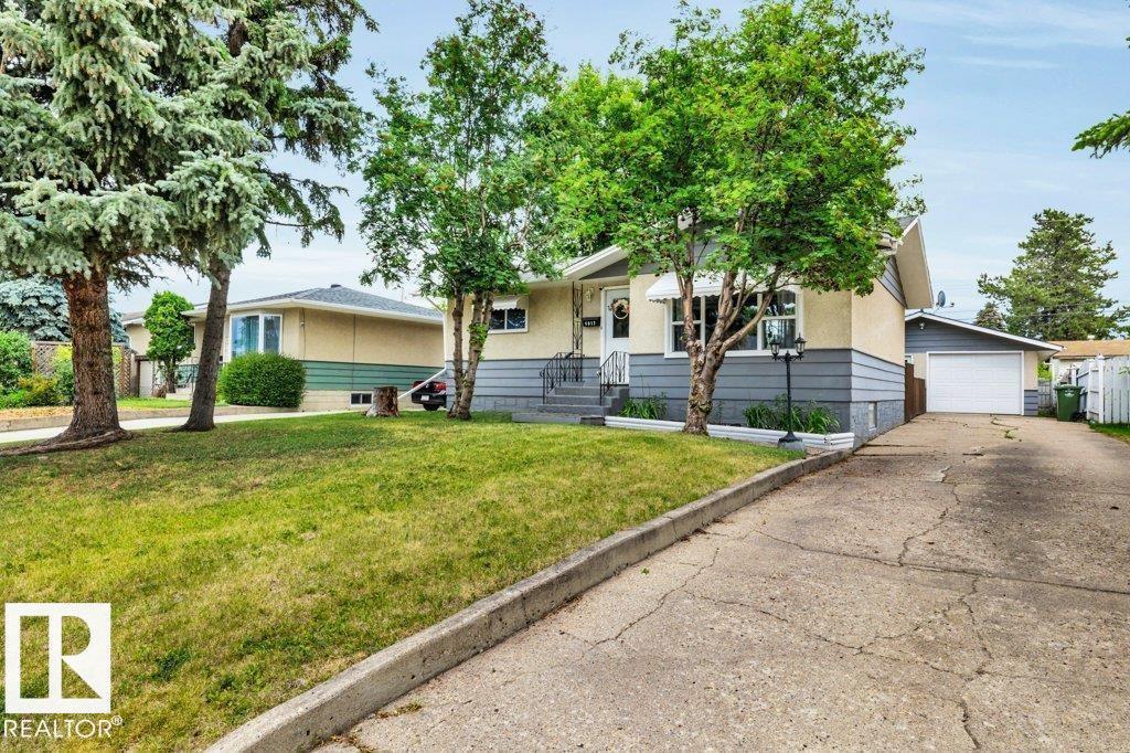 4017 52 St., Wetaskiwin, Alberta  T9A 1N1 - Photo 2 - E4457381