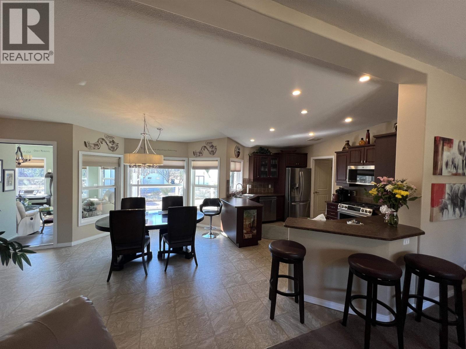 4 Reserve Road, Fort Nelson, British Columbia  V0C 1R0 - Photo 29 - R3047109