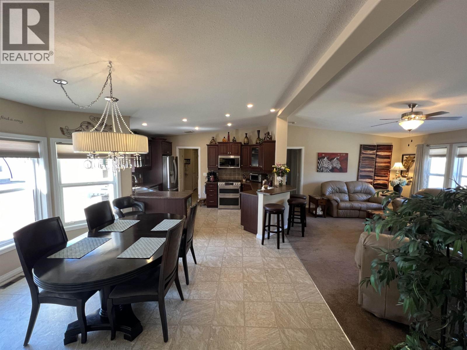 4 Reserve Road, Fort Nelson, British Columbia  V0C 1R0 - Photo 28 - R3047109