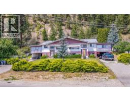 396 Moubray Road, kelowna, British Columbia
