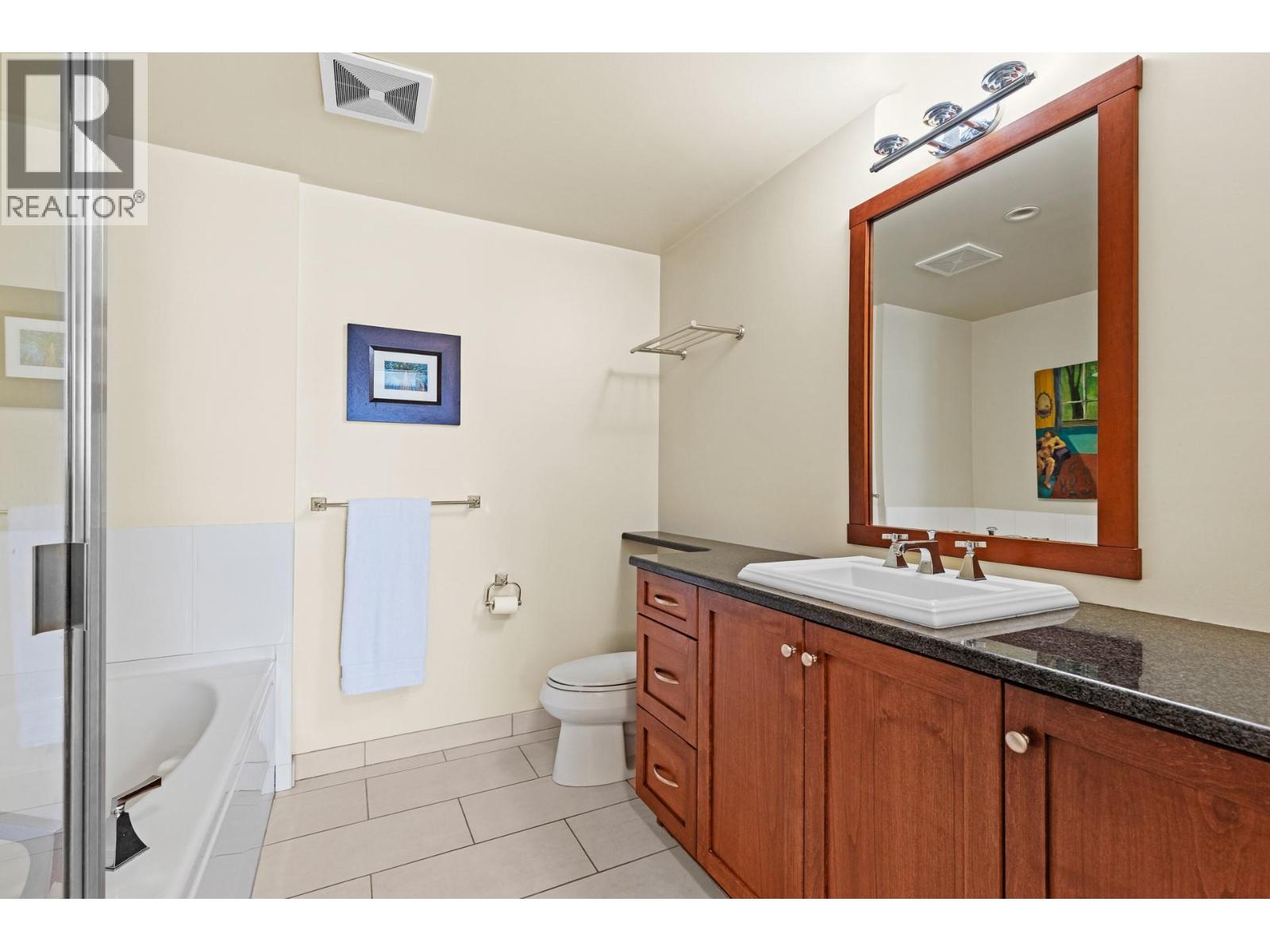 2901 Abbott Street Unit# 204, Kelowna, British Columbia  V1Y 1G7 - Photo 14 - 10362806