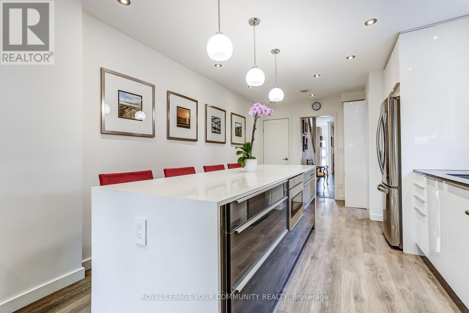 13 Howland Road, Toronto (North Riverdale), Ontario  M4K 2Z4 - Photo 14 - E12401335