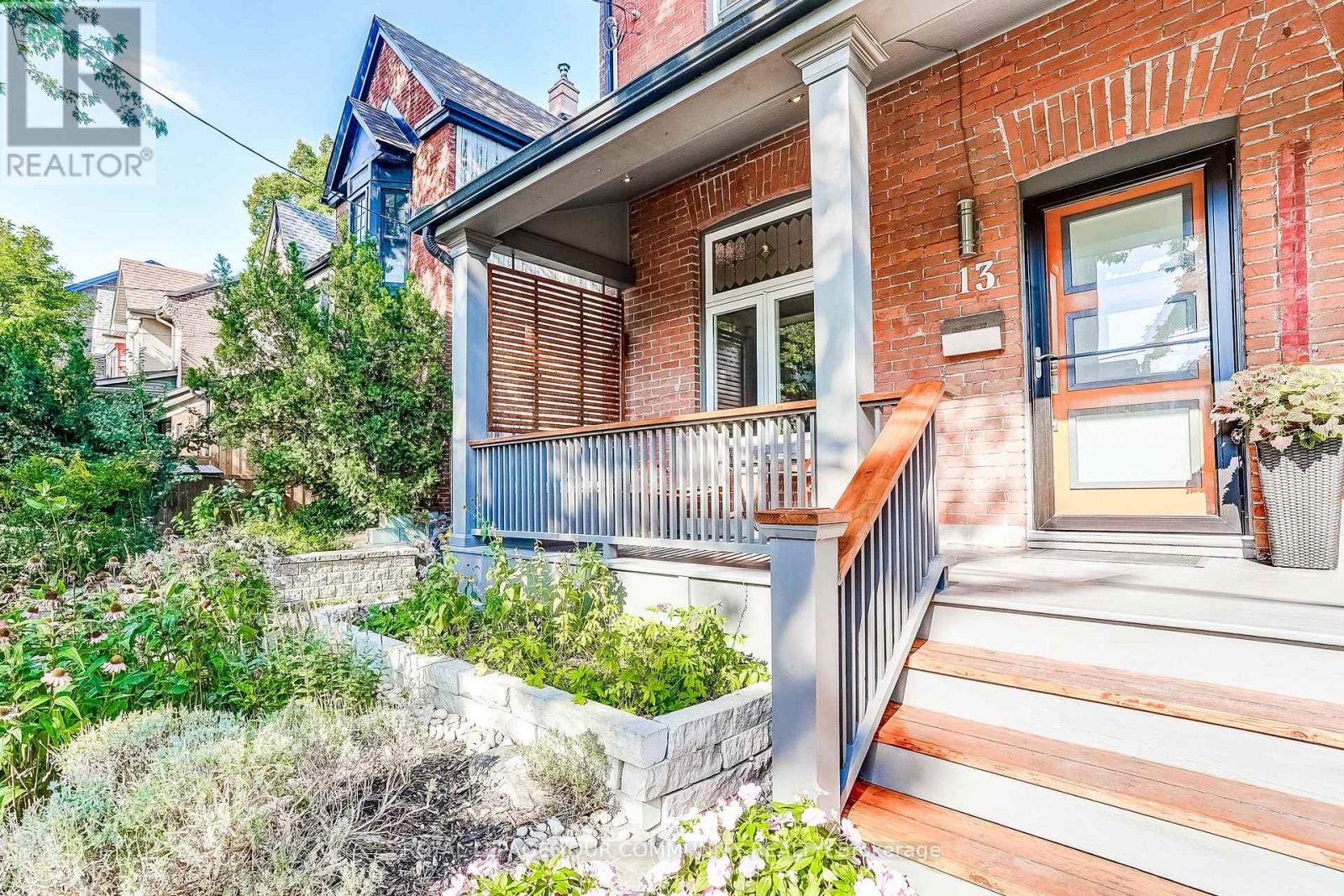 13 Howland Road, Toronto (North Riverdale), Ontario  M4K 2Z4 - Photo 49 - E12401335