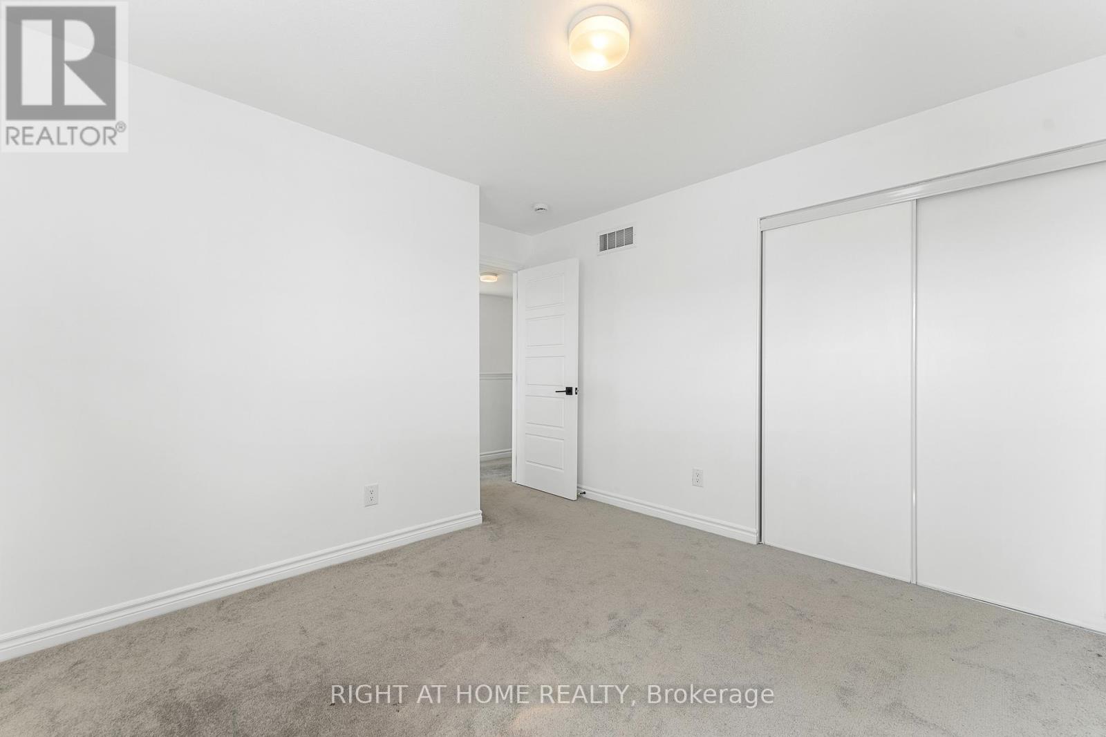47 Mudminnow Crescent, Ottawa, Ontario  K4A 5H9 - Photo 38 - X12401357