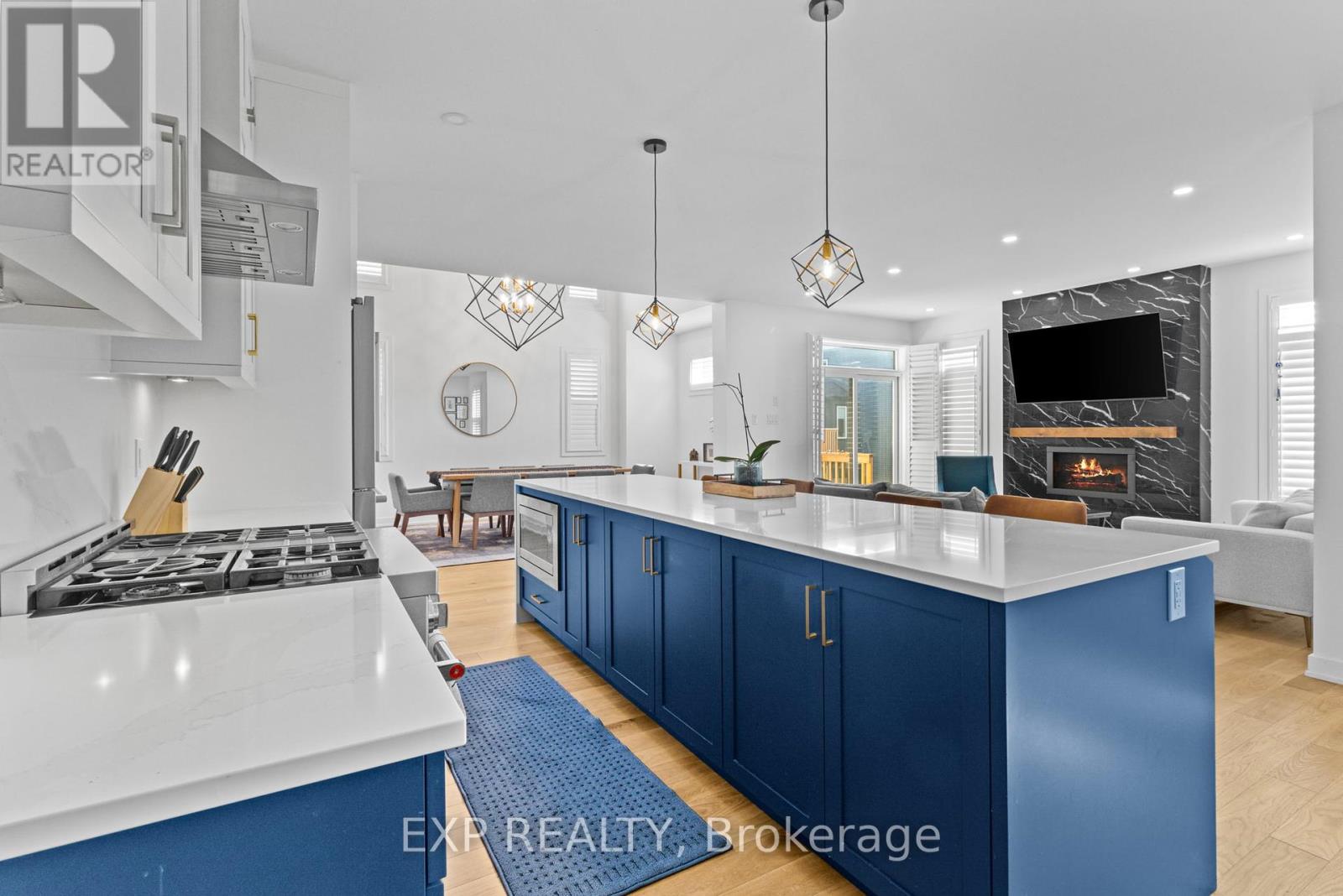 4556 Kelly Farm Drive, Ottawa, Ontario  K1X 0G8 - Photo 12 - X12401394