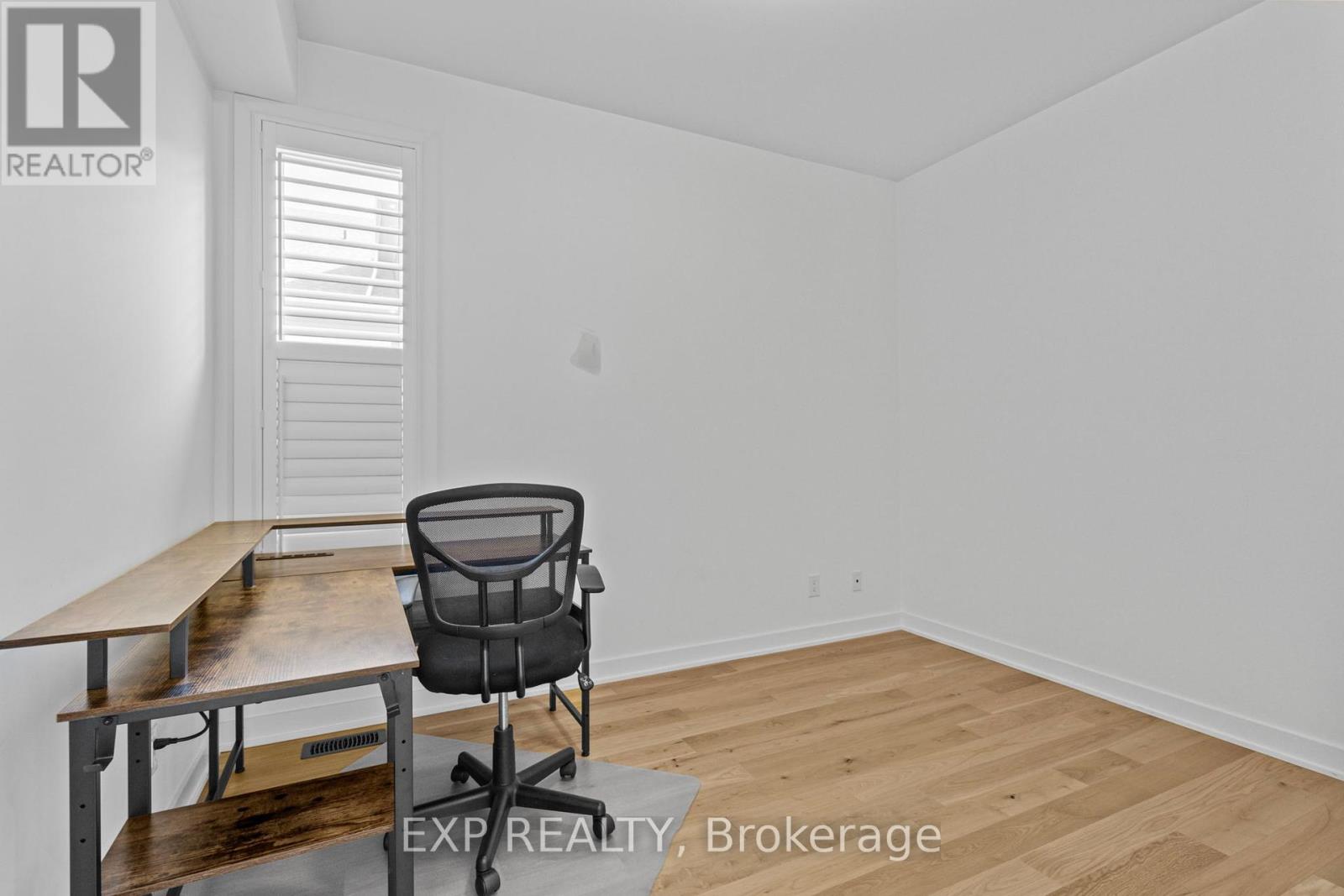 4556 Kelly Farm Drive, Ottawa, Ontario  K1X 0G8 - Photo 16 - X12401394