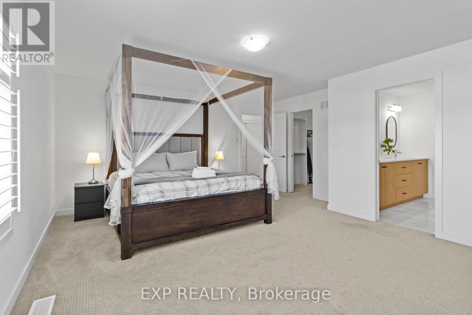 4556 Kelly Farm Drive, Ottawa, Ontario  K1X 0G8 - Photo 19 - X12401394