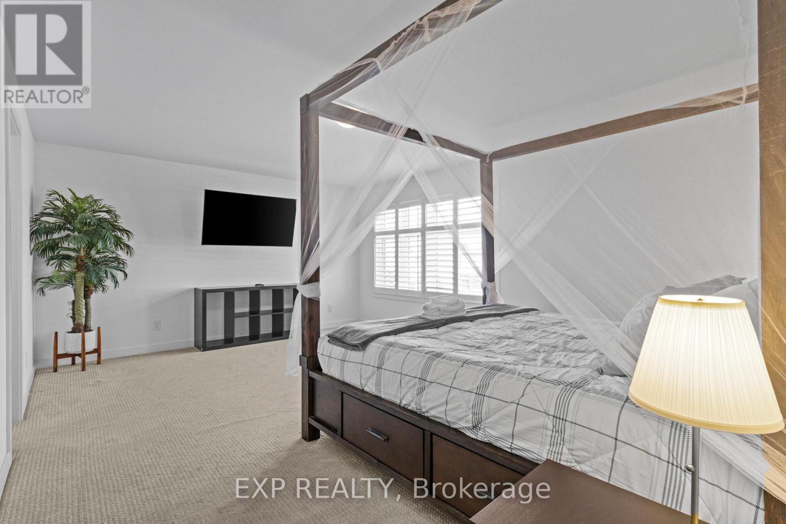 4556 Kelly Farm Drive, Ottawa, Ontario  K1X 0G8 - Photo 20 - X12401394