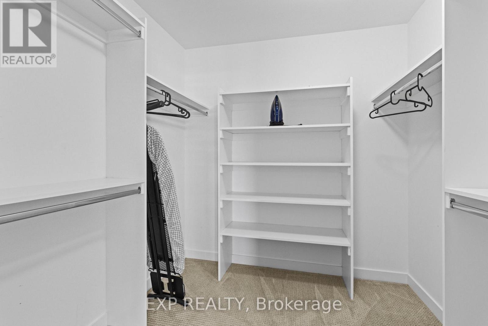 4556 Kelly Farm Drive, Ottawa, Ontario  K1X 0G8 - Photo 21 - X12401394