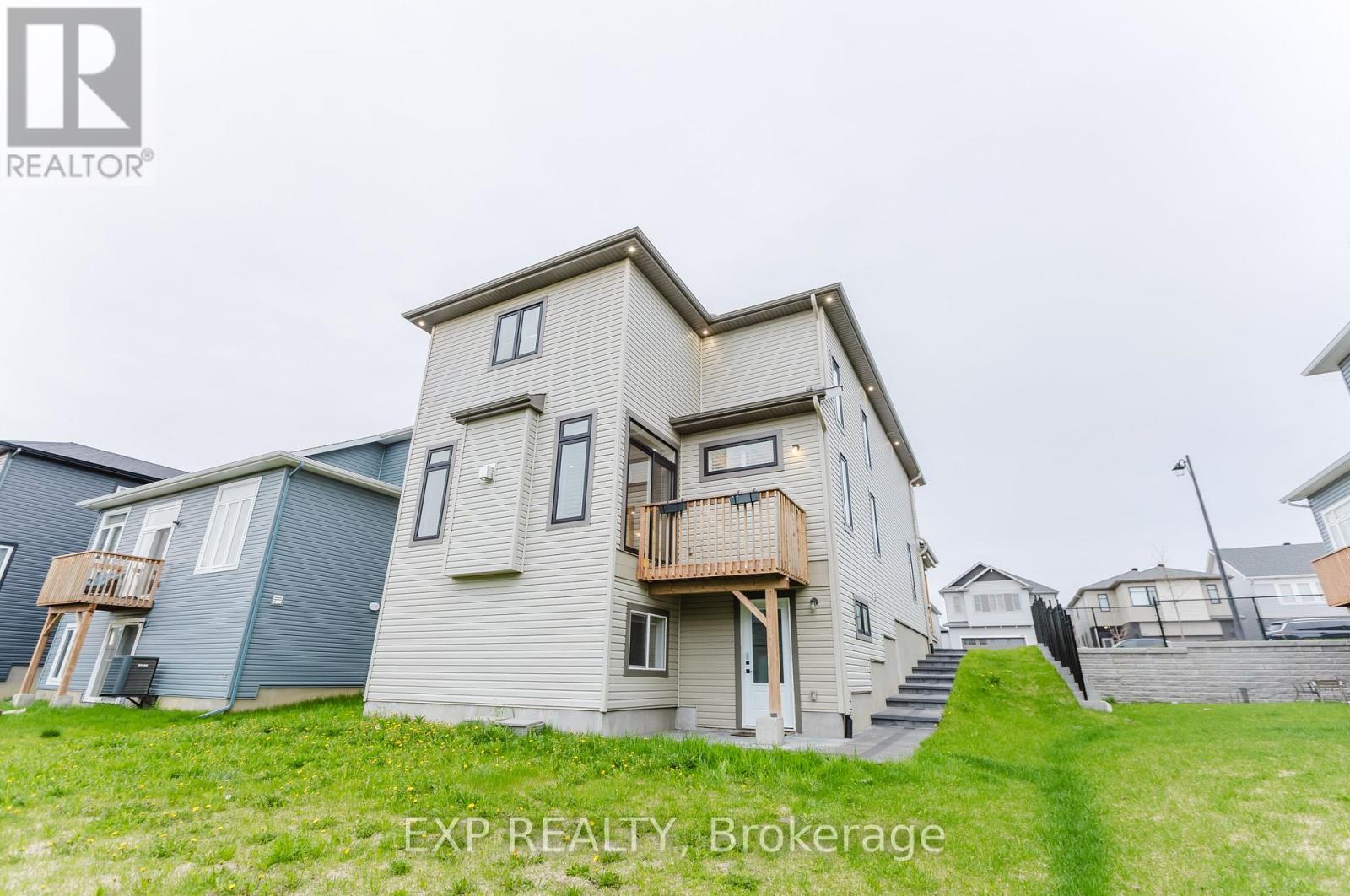 4556 Kelly Farm Drive, Ottawa, Ontario  K1X 0G8 - Photo 30 - X12401394