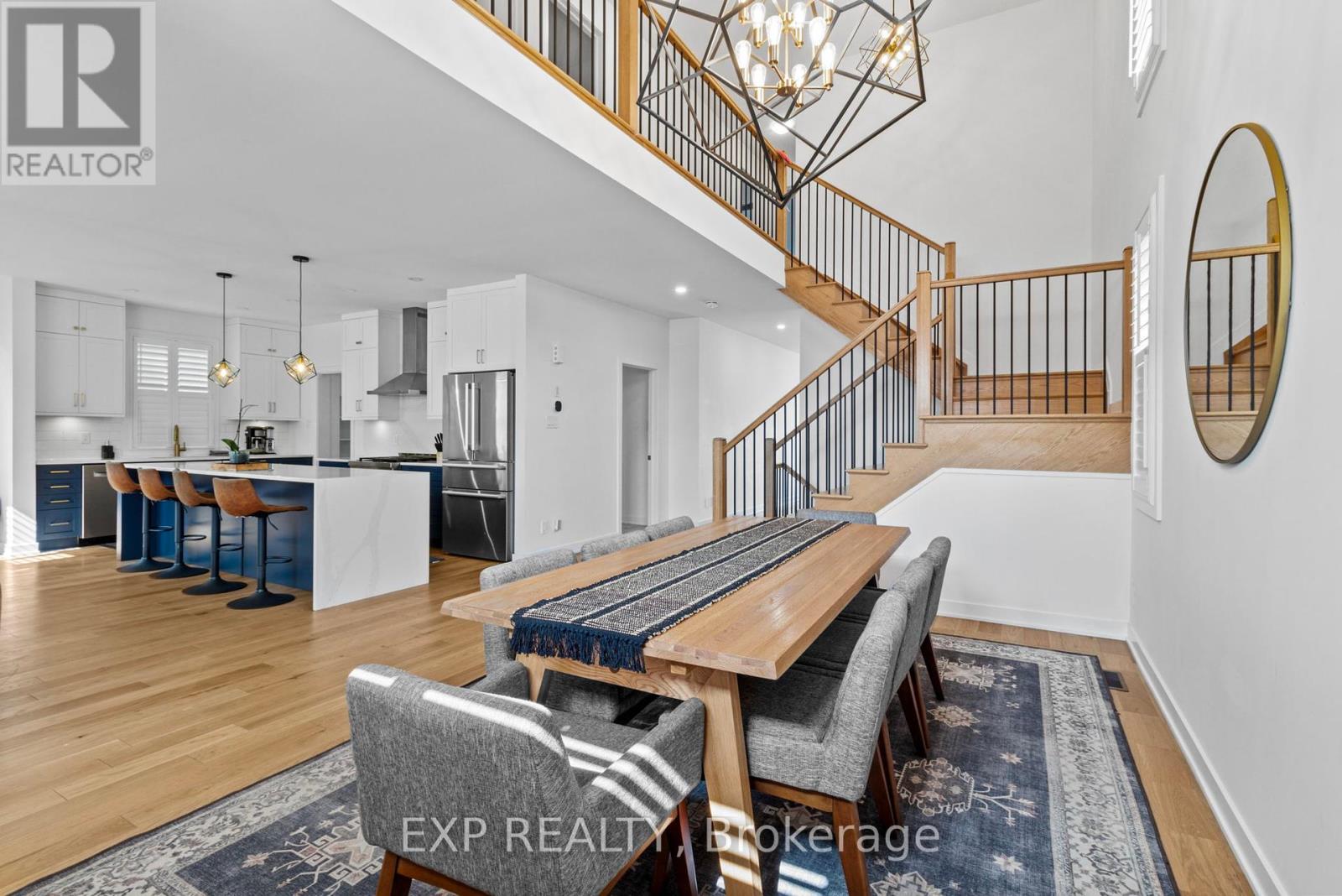 4556 Kelly Farm Drive, Ottawa, Ontario  K1X 0G8 - Photo 6 - X12401394