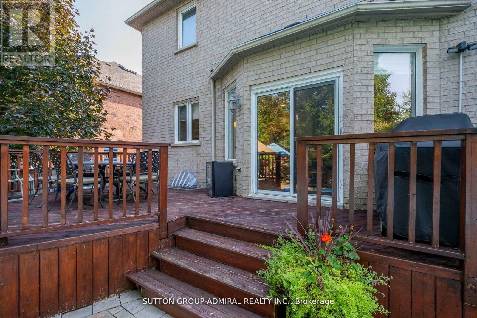 19 Langtry Place, Vaughan, Ontario  L4J 8K8 - Photo 30 - N12401337