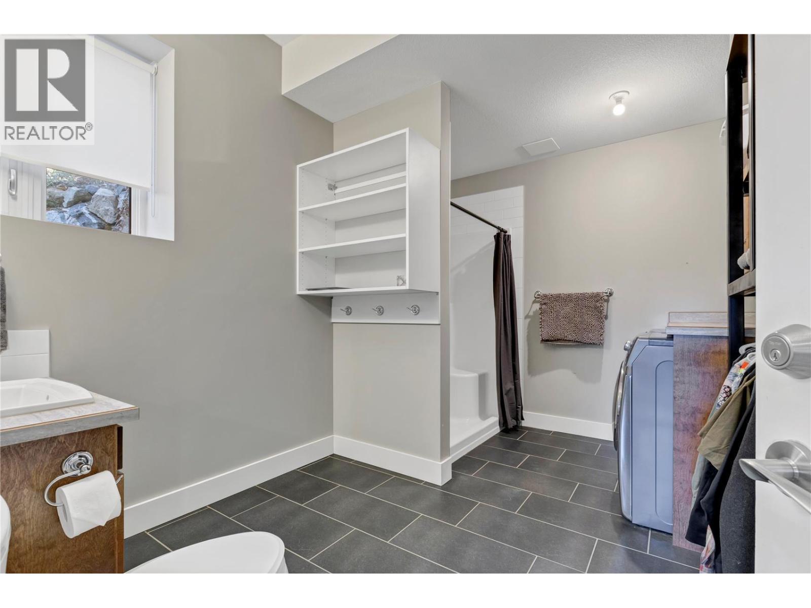 6080 Lynx Drive, Vernon, British Columbia  V1B 3J5 - Photo 38 - 10354189