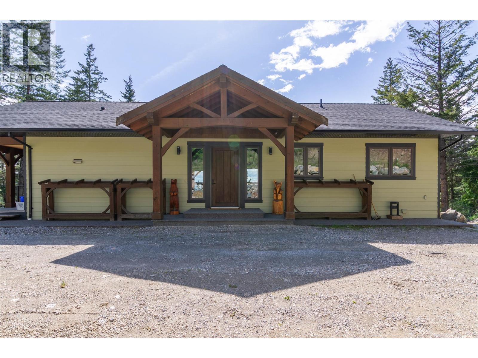 6080 Lynx Drive, Vernon, British Columbia  V1B 3J5 - Photo 2 - 10354189