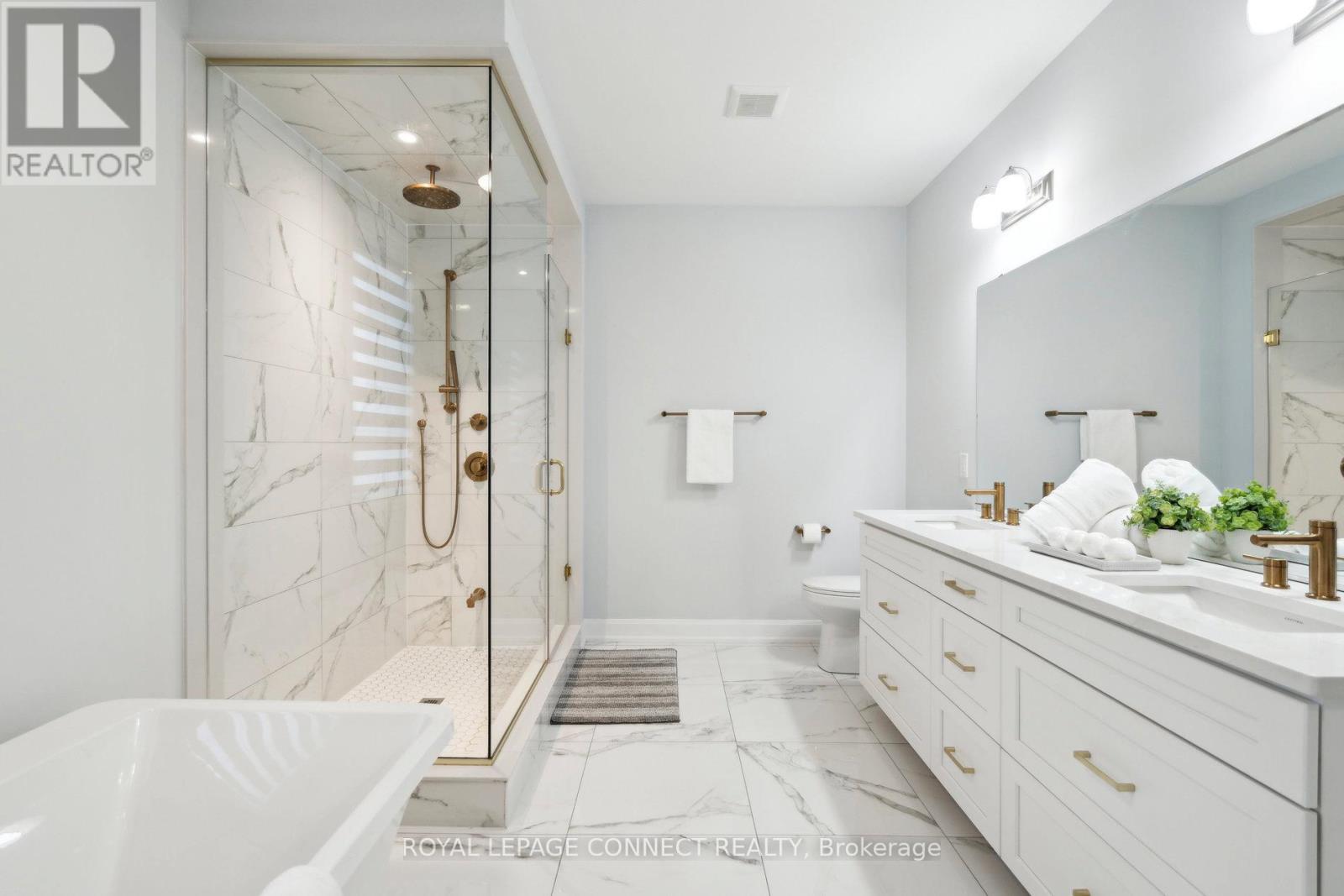 1428 Ford Strathy Crescent, Oakville (Jm Joshua Meadows), Ontario  L6H 3W8 - Photo 24 - W12401303