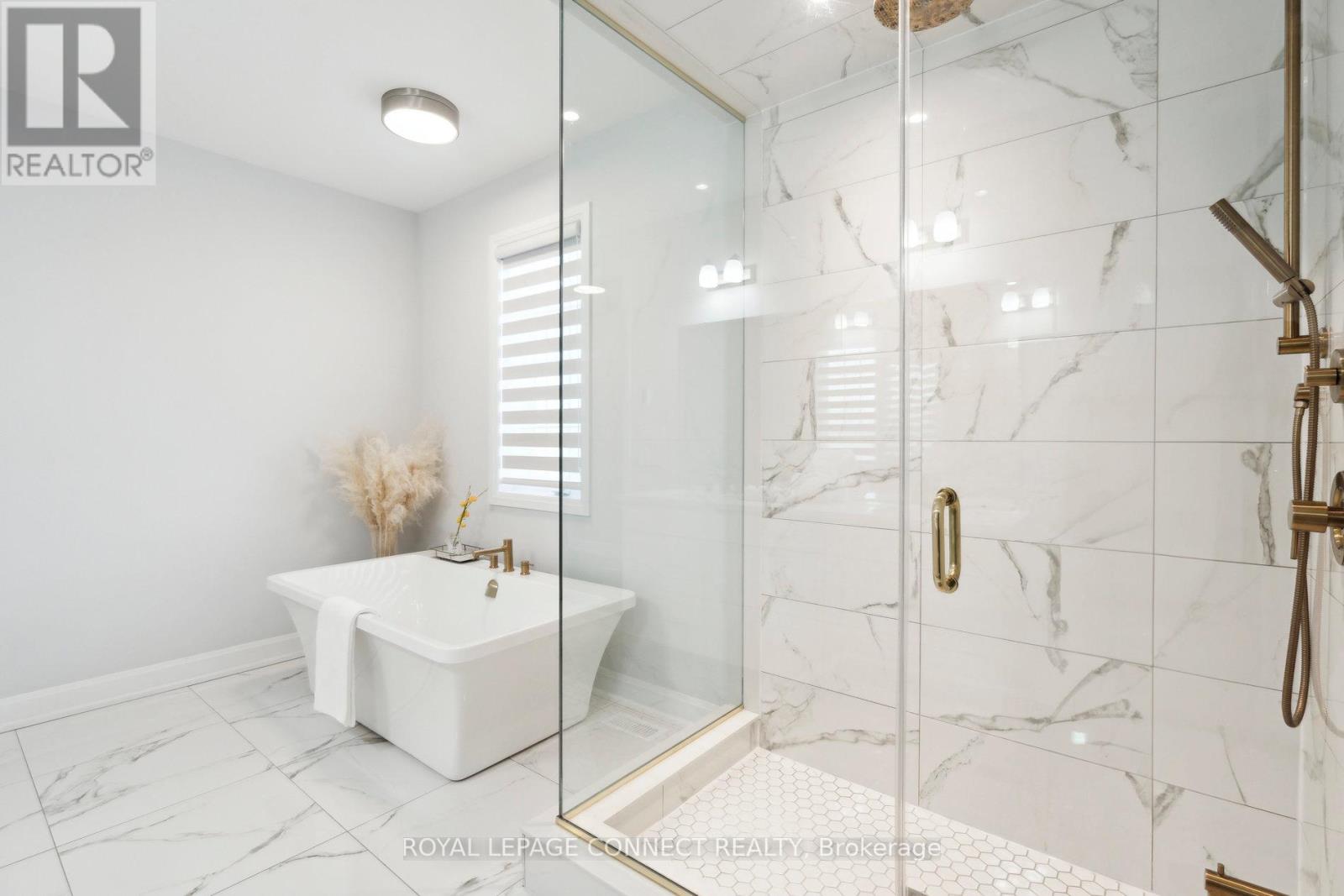 1428 Ford Strathy Crescent, Oakville (Jm Joshua Meadows), Ontario  L6H 3W8 - Photo 26 - W12401303