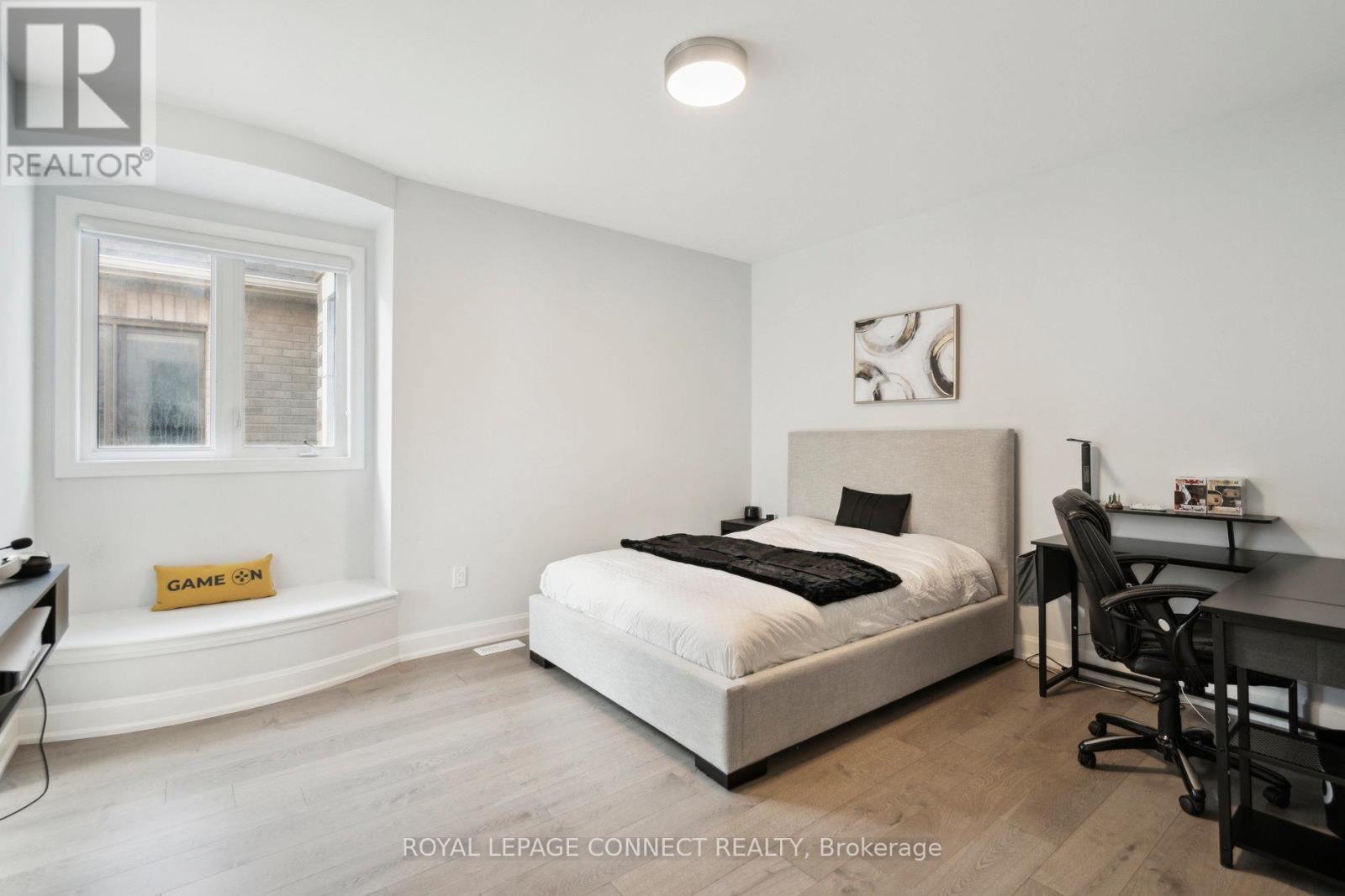 1428 Ford Strathy Crescent, Oakville (Jm Joshua Meadows), Ontario  L6H 3W8 - Photo 27 - W12401303