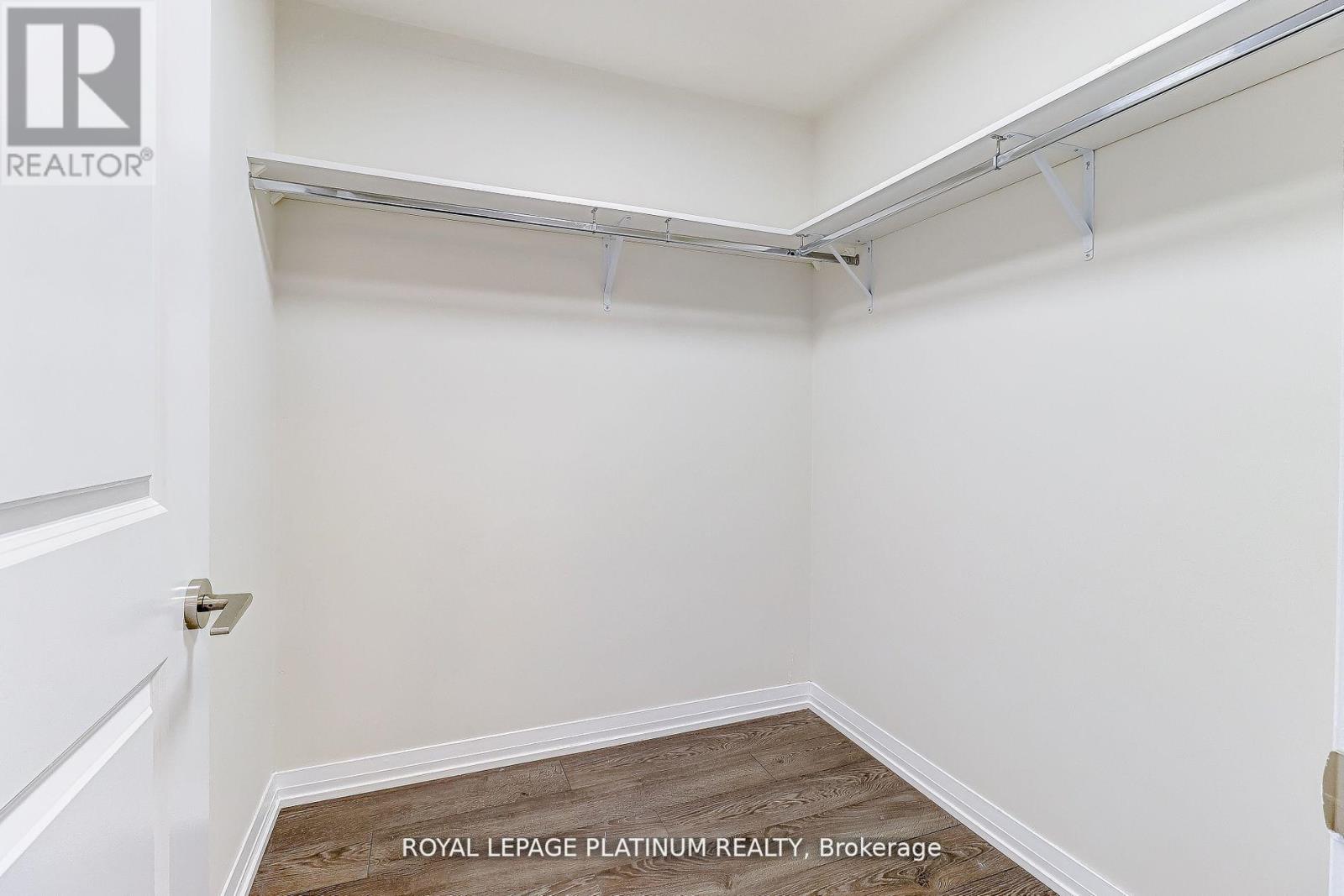 703 - 50 Thomas Riley Road, Toronto, Ontario  M9B 0C5 - Photo 16 - W12401319