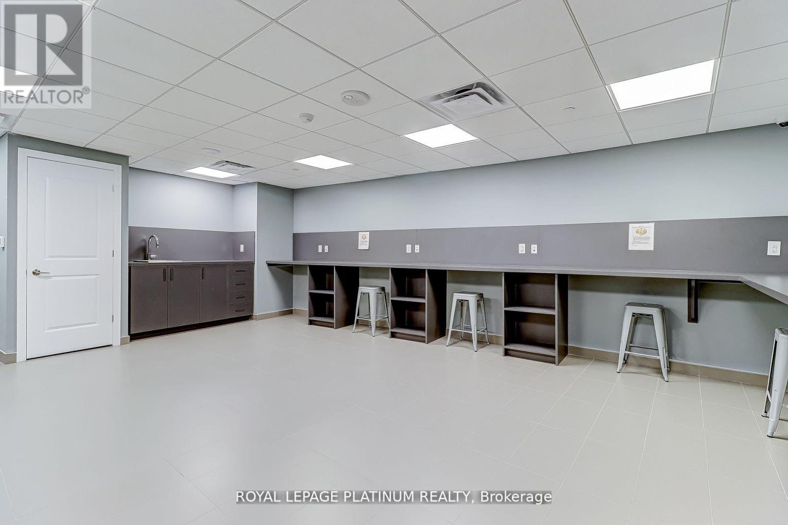 703 - 50 Thomas Riley Road, Toronto, Ontario  M9B 0C5 - Photo 25 - W12401319