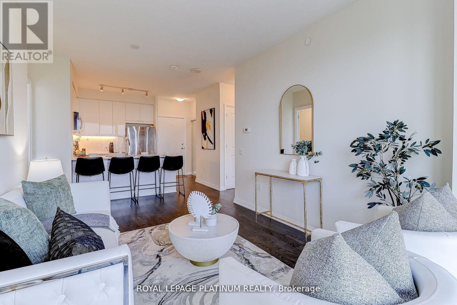 703 - 50 Thomas Riley Road, Toronto, Ontario  M9B 0C5 - Photo 3 - W12401319
