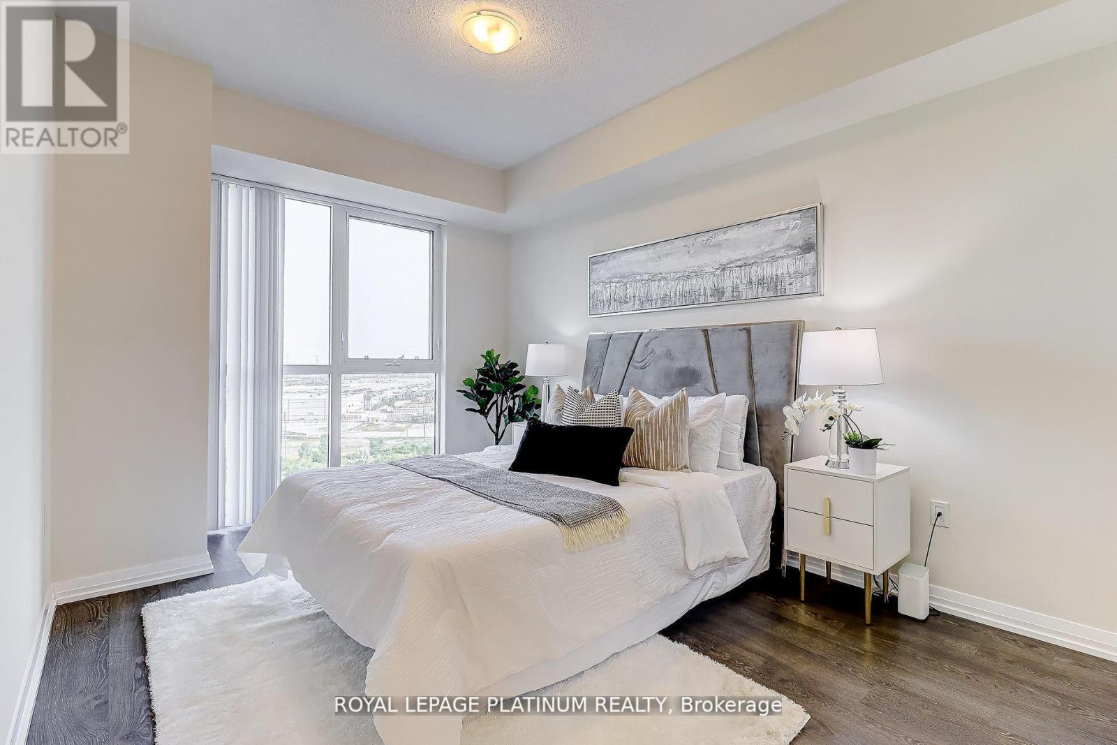 703 - 50 Thomas Riley Road, Toronto, Ontario  M9B 0C5 - Photo 8 - W12401319