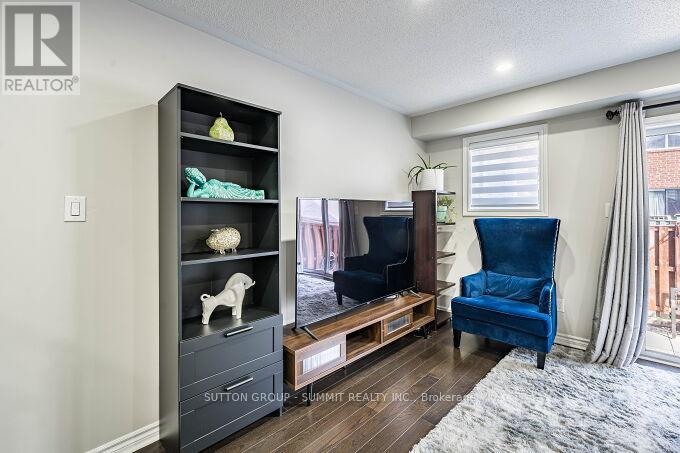 65 Spadina Road, Brampton (Brampton West), Ontario  L6X 4X6 - Photo 16 - W12401345