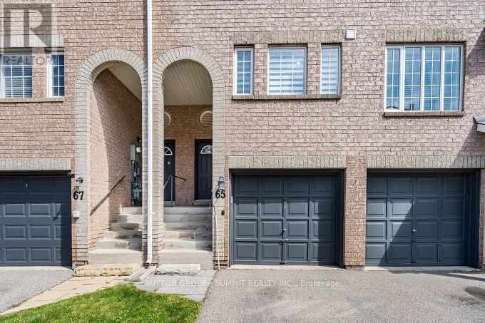 65 Spadina Road, Brampton (Brampton West), Ontario  L6X 4X6 - Photo 3 - W12401345