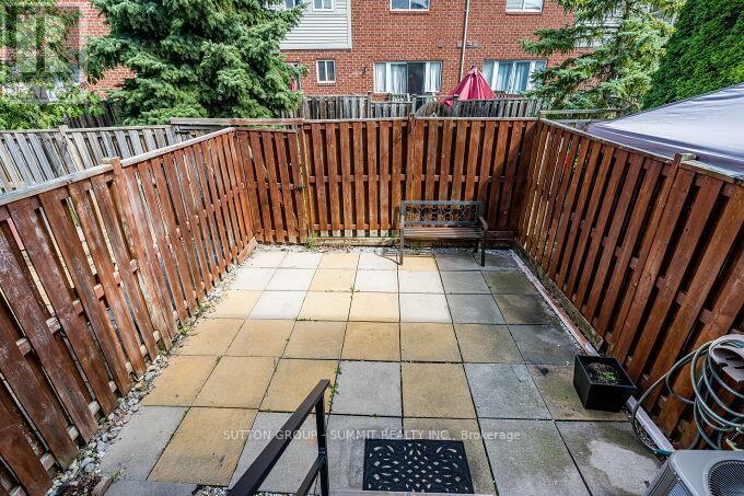 65 Spadina Road, Brampton (Brampton West), Ontario  L6X 4X6 - Photo 45 - W12401345