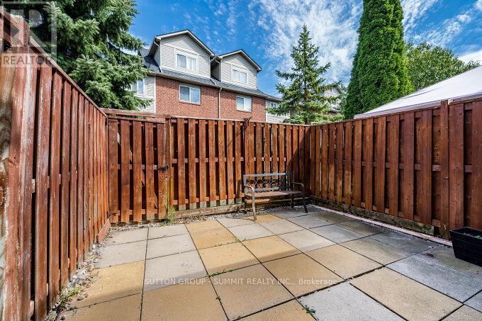 65 Spadina Road, Brampton (Brampton West), Ontario  L6X 4X6 - Photo 46 - W12401345