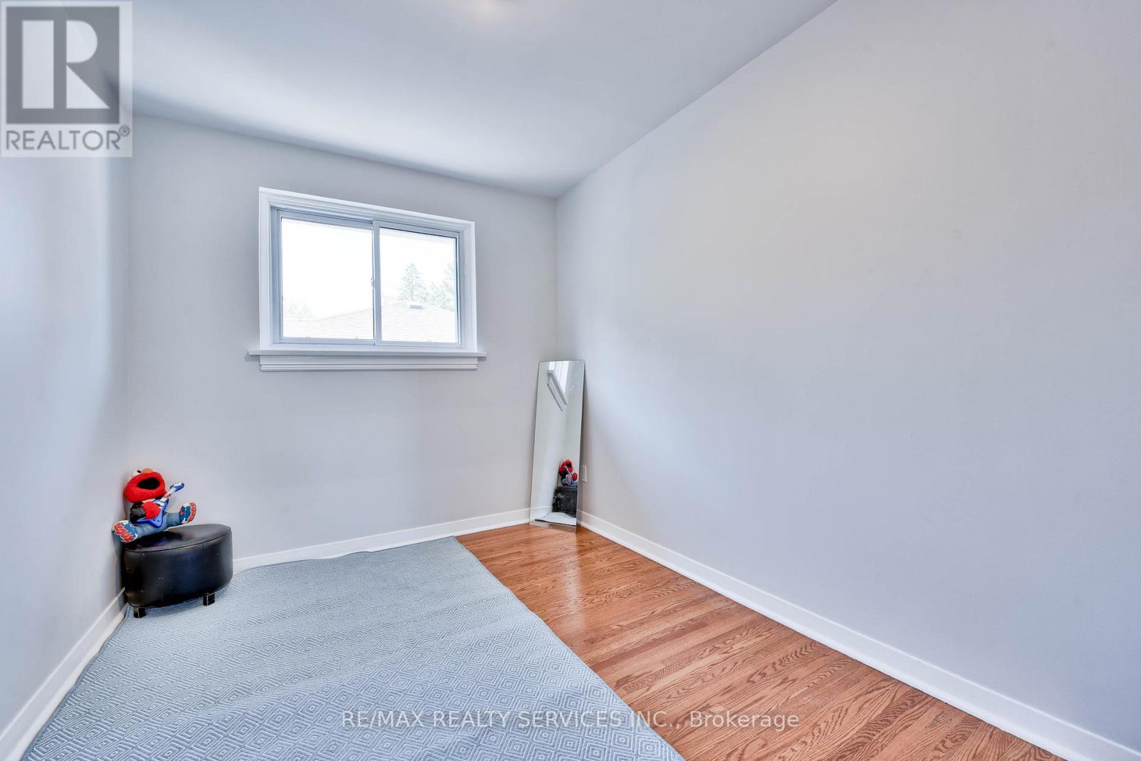 23 Windermere Court, Brampton (Northwood Park), Ontario  L6X 2L5 - Photo 20 - W12401346